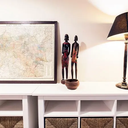 W بيت ضيافة *