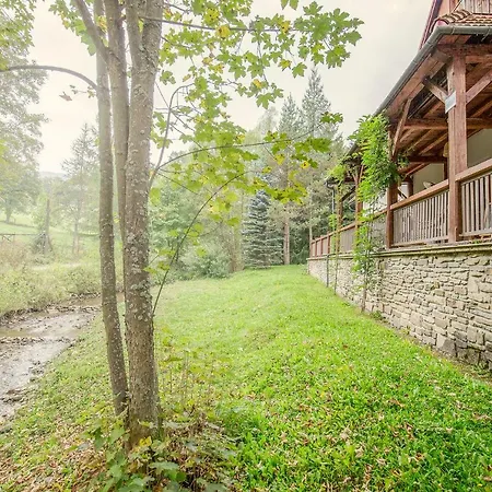 Guest house W *